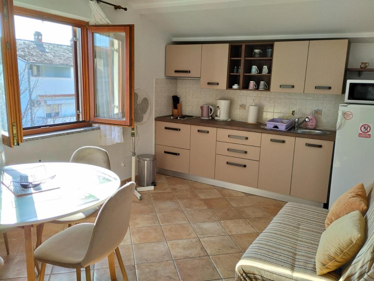 Apartment Exclusive Annex Rovigno Esterno foto