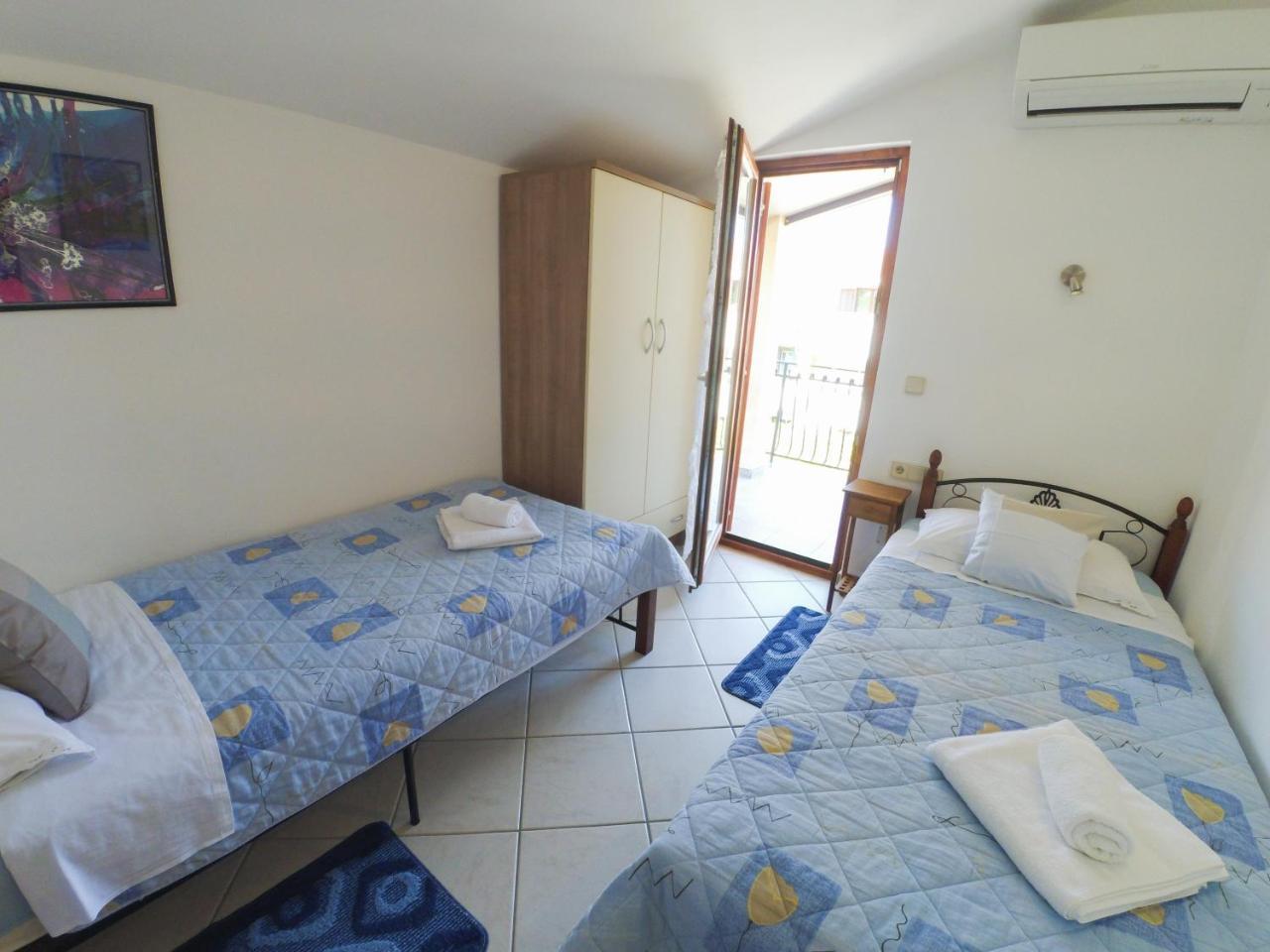 Apartment Exclusive Annex Rovigno Esterno foto
